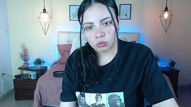 Chat XXX en directo de Megan_05_