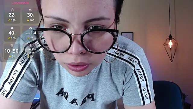 Megan_05_n Live XXX chat