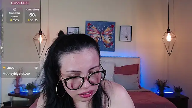 Megan_05_ Chat XXX in diretta