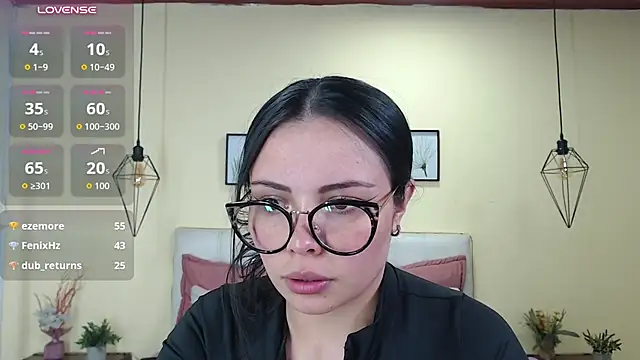 Megan_05_ Webcam-Show