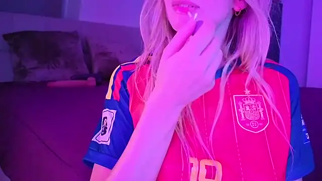 Zoe_Fishern Webbikameraesitys
