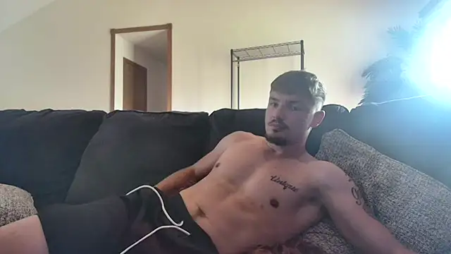 derekmontana2's Webcam Show