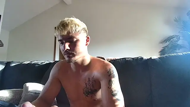 derekmontana2's Webcam Show