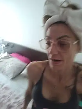 Živý XXX chat Eimikuro11