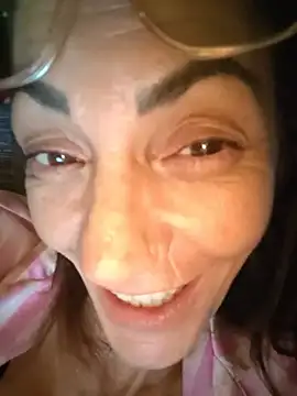 Eimikuro11 Live XXX-Chat