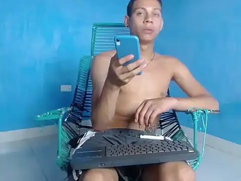 عرض كام masterbrave420