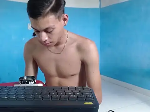 masterbrave420 élő XXX-chatje