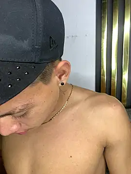 masterbrave420 webcam show