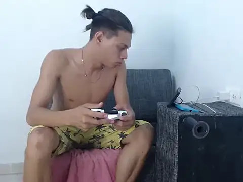 masterbrave420 Show Webcam