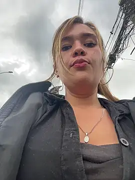 miss_berlyn – live chatrum