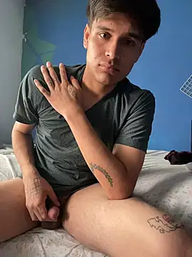 Alexis05A's Webcam Show