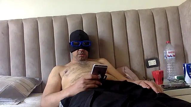 عرض كام CaiBull