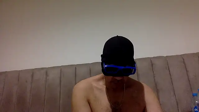 Webkamerová show CaiBull