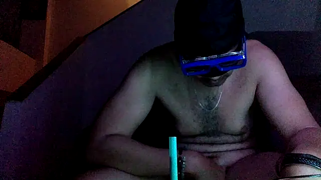 Webkamerová show CaiBull