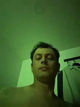 Carlosmauricio123's Webcam Show