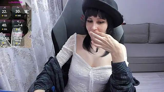 MistyDark's Live XXX Chat