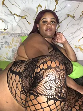 KINKYBOOTI22's Live XXX Chat