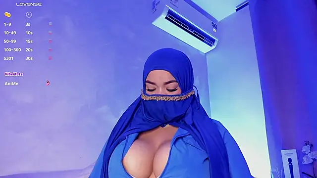 thaira_aly's Webcam Show