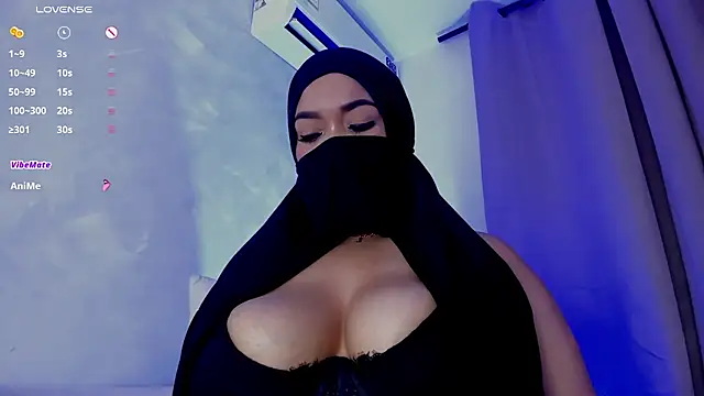 thaira_aly Adlı Modelin Canlı XXX Sohbeti
