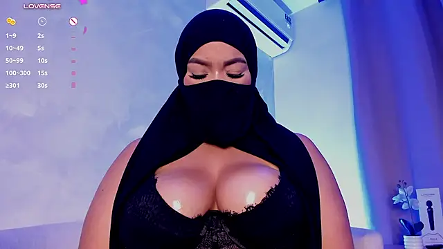 thaira_aly Live XXX-Chat