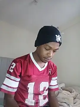 Sweatdick001 Show in webcam