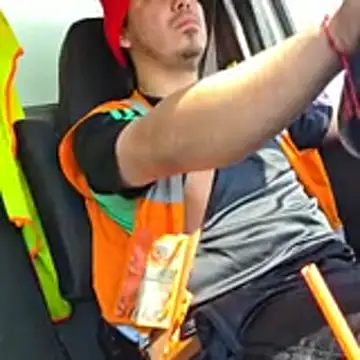 הופעת וובקאם של luis97fer