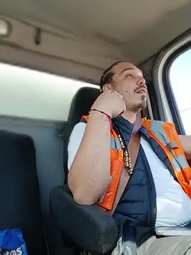 הופעת וובקאם של luis97fer