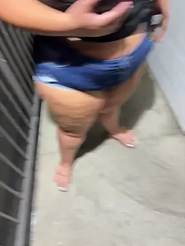 Pokazy przed kamerką – Angelbabyyy6969
