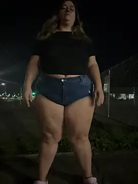 הופעת וובקאם של BigMama6969