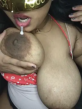 Bustymlina's Webcam Show