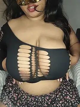 Bustymlina Adlı Modelin Web Kamerası Şovu