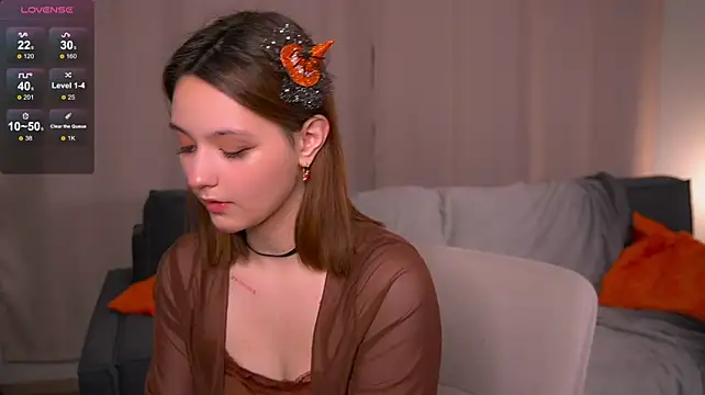 צ'אט XXX בשידור חי של MiaSkyKiss