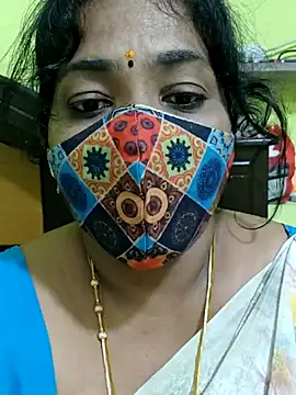 Tamil_Mithra Webcam Show