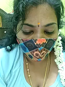 Tamil_Mithra Show in webcam