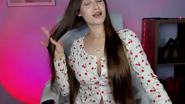 צ'אט XXX בשידור חי של LuxMaya