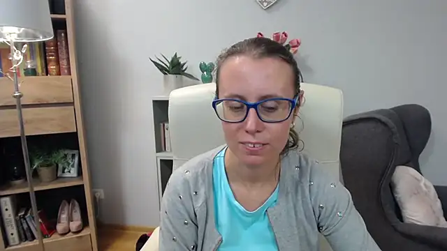 sweetxLizzy Adlı Modelin Canlı XXX Sohbeti