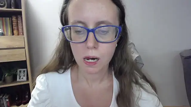 sweetxLizzy Adlı Modelin Canlı XXX Sohbeti