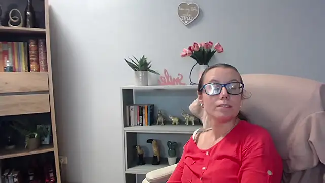 sweetxLizzy Adlı Modelin Canlı XXX Sohbeti