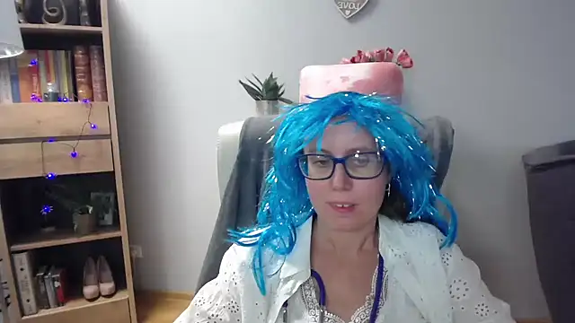 sweetxLizzy Adlı Modelin Canlı XXX Sohbeti
