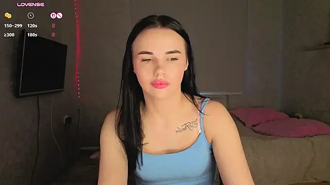 Kseni_a Chat XXX in diretta