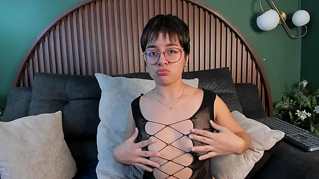 Loren_Loly Pertunjukan Webcam