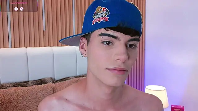 Dulcey_n Webbikameraesitys