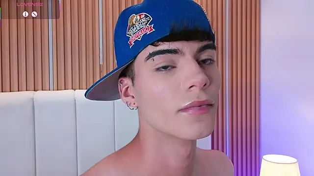 Dulcey_n Webbikameraesitys