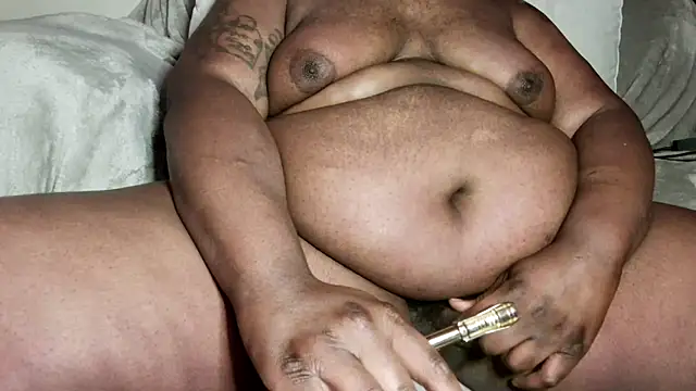 Show modela cloudychub91 na web-kameri