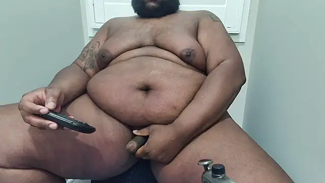 cloudychub91's Webcam Show