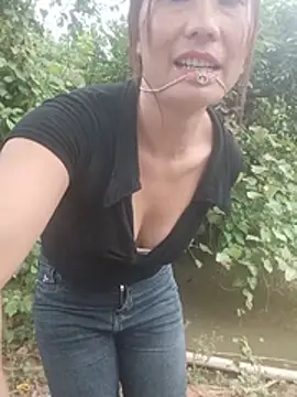 obhd87 Live XXX Chat