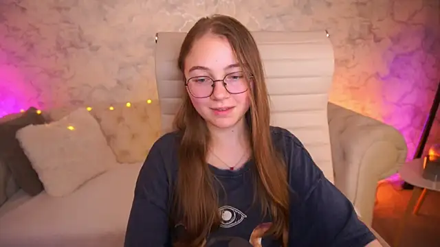 ArrinaWairr Chat XXX in diretta