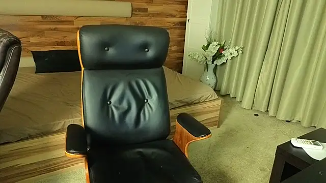 IvanHydee Show in webcam