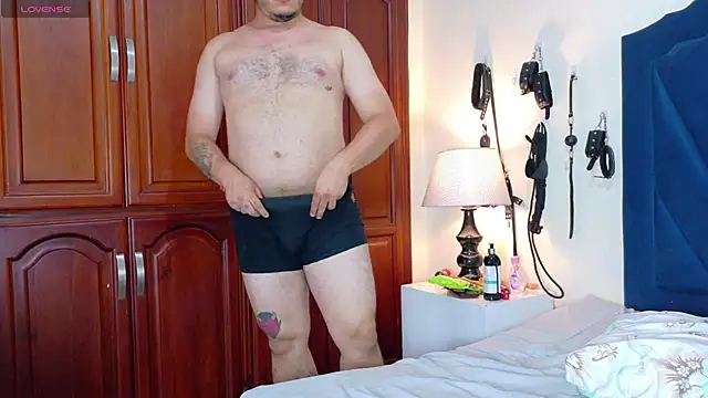 RoxyandAron2 Chat XXX in diretta