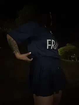 JuanitaMore01's Webcam Show